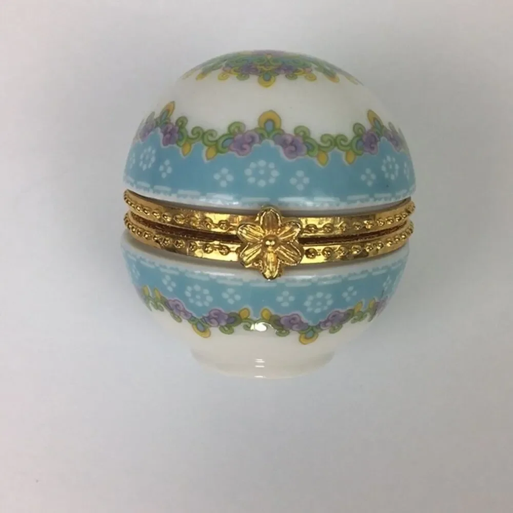 Vintage Trinket Jewelry Gift Box Round Floral Cottagecore Romantic‎ Grandmother